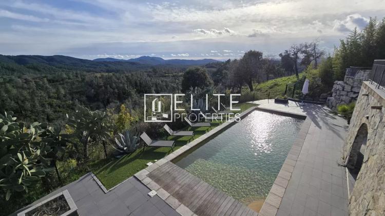 MAISON 6 PIÈCES 218 m² + PISCINE & GARAGE – TANNERON