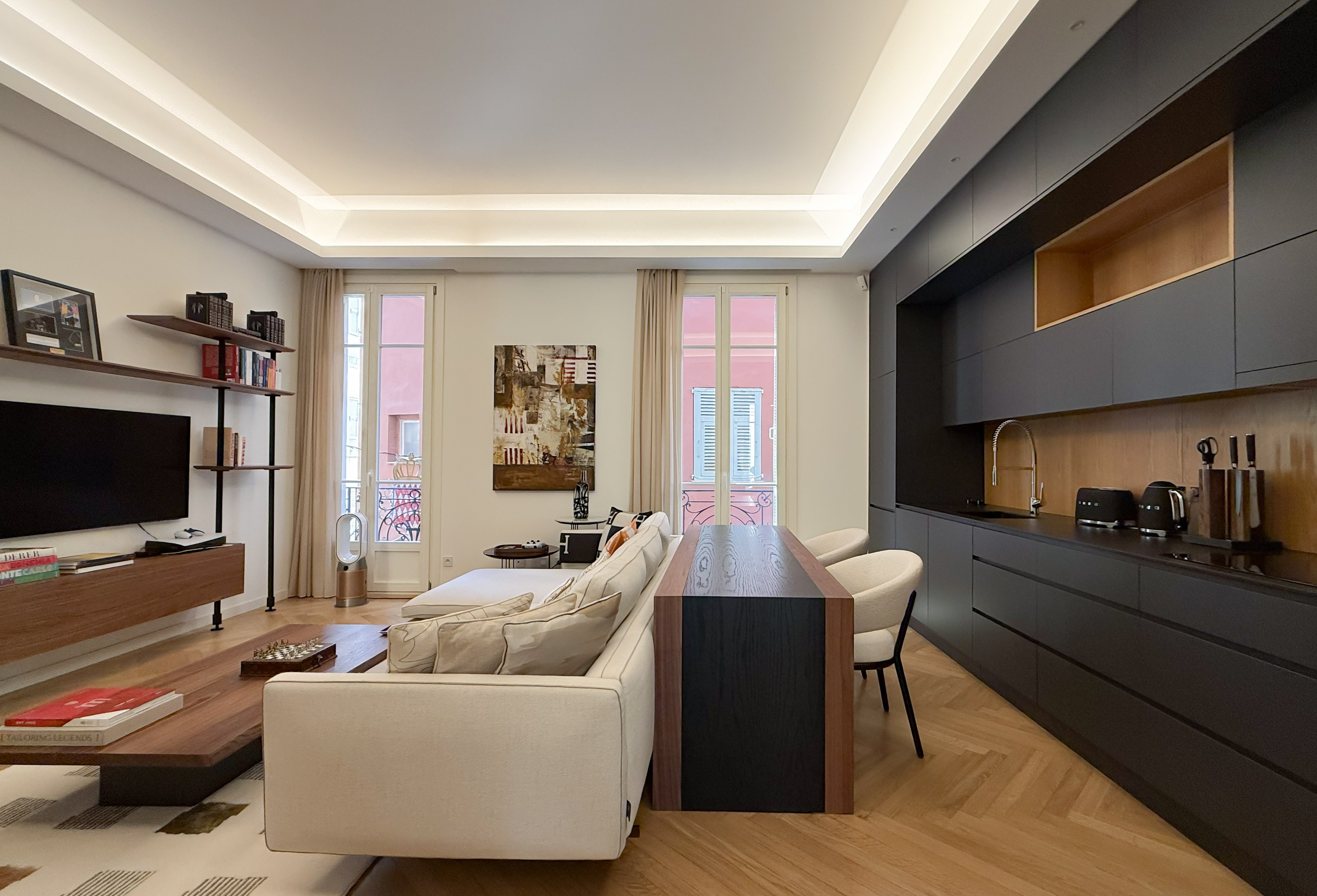 MONACO VILLE - BEAU 3 PIÈCES RÉNOVÉ - ROCHER