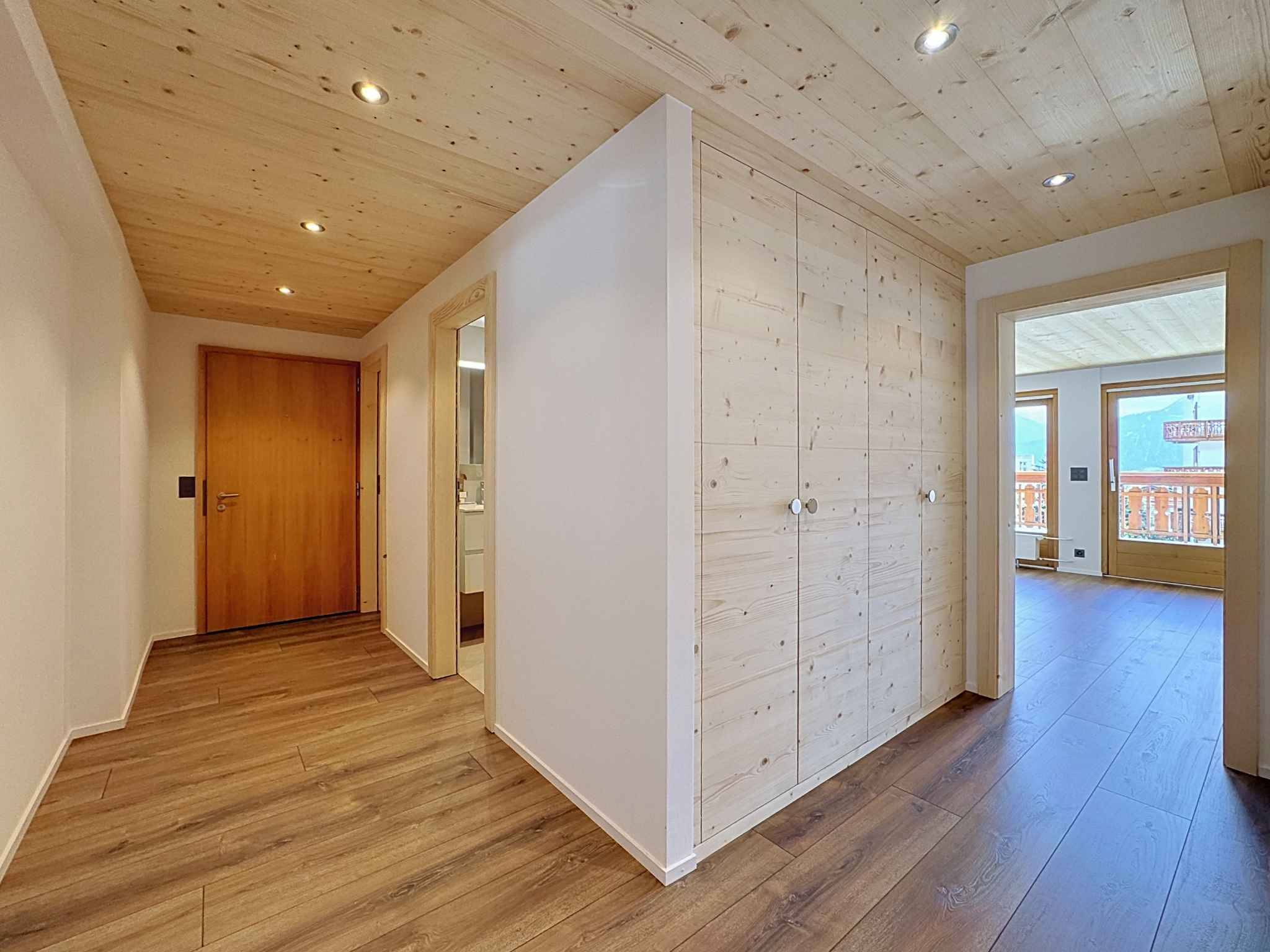 RARE - Au coeur de la station, appartement neuf de 4.5 pièces avec vue