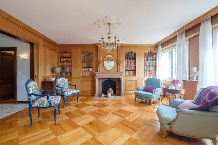 Magnifique appartement de 8 pièces dans une résidence de standing