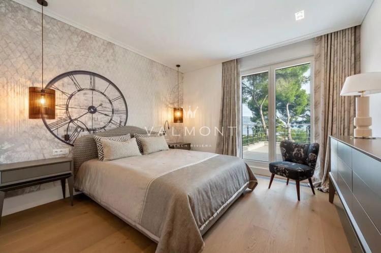 Villa moderne avec vue mer magnifique