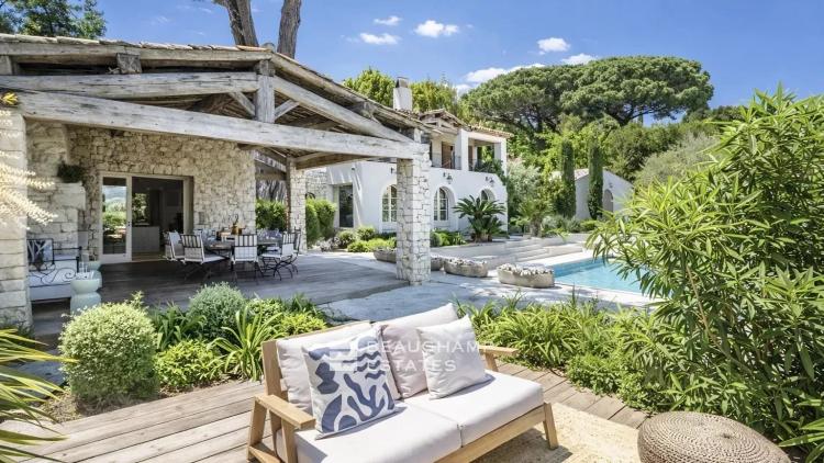 Villa néo-provençale chic à deux pas du centre ville de Saint-Tropez