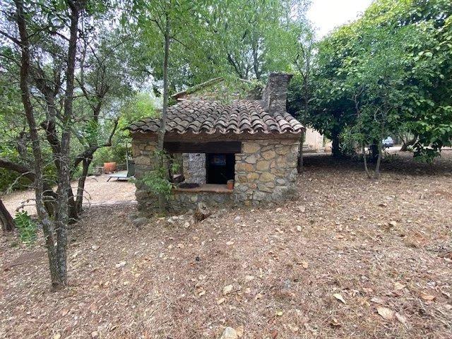 LORGUES BASTIDE DE CHARME DE 1789 DE 287 M2 SUR 2,5HA DE TERRAIN