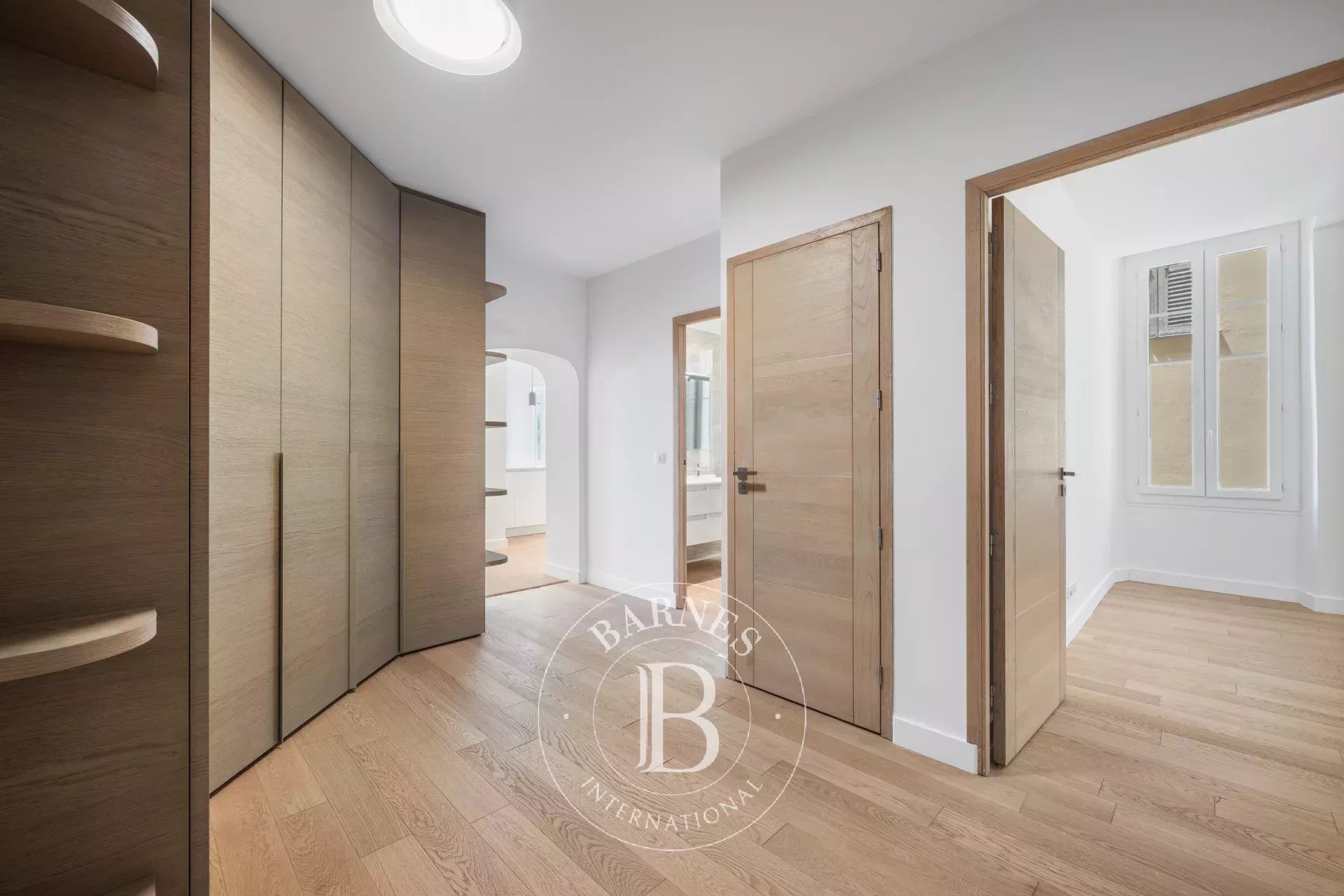 NICE - PONCHETTE - APPARTEMENT ENTIERTEMENT RENOVE