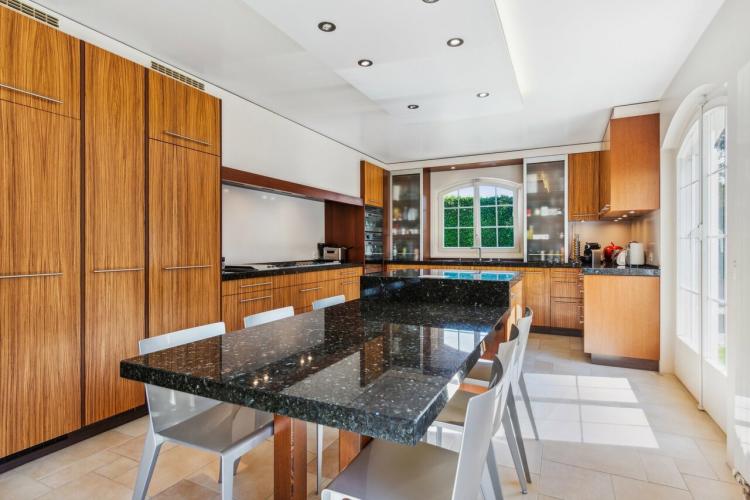 House for sale, Vessy, environnement résidentiel de villas (Veyrier, Switzerland)