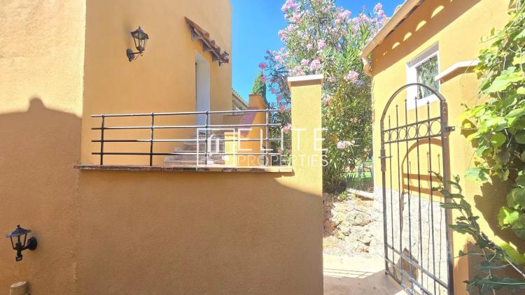MAISON DE VILLAGE 3 PIÈCES + JARDIN VUE MER – SPÉRACÈDES