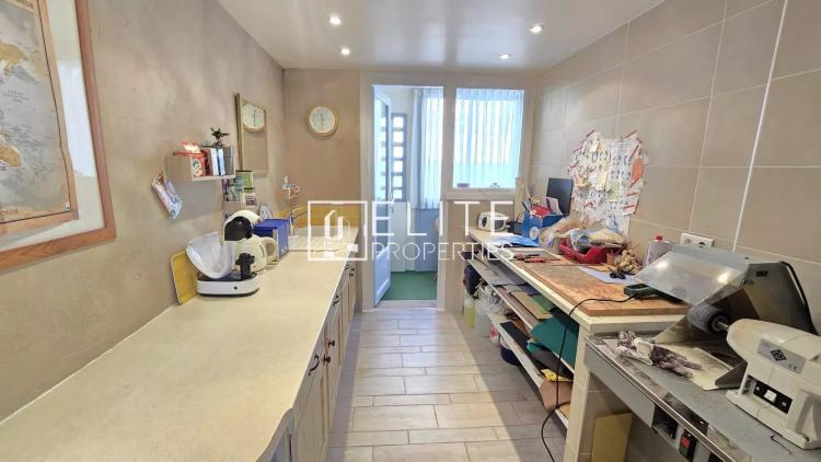 APPARTEMENT 2/3 PIÈCES 68m² + PARKING – GRASSE