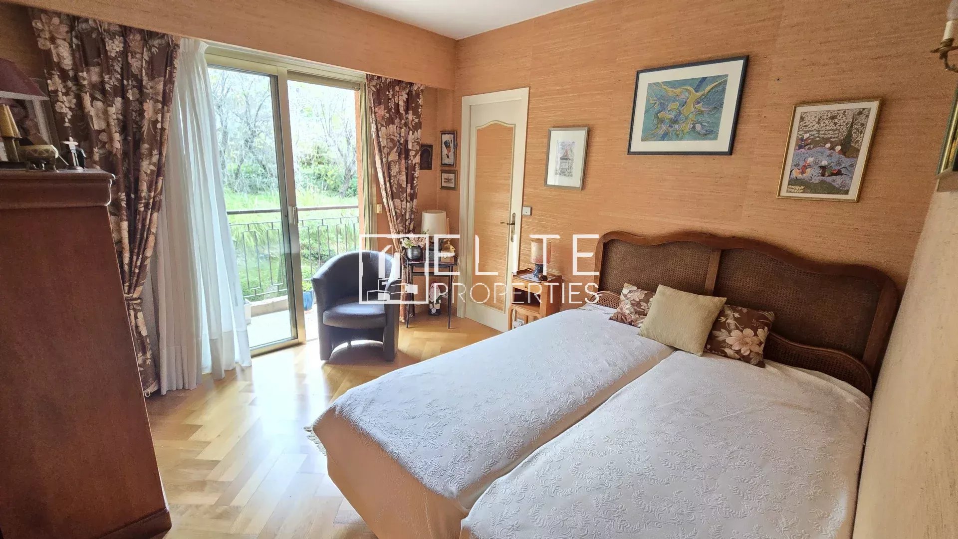 APPARTEMENT 3 PIÈCES DE 71 m² + 2 PARKINGS – VENCE