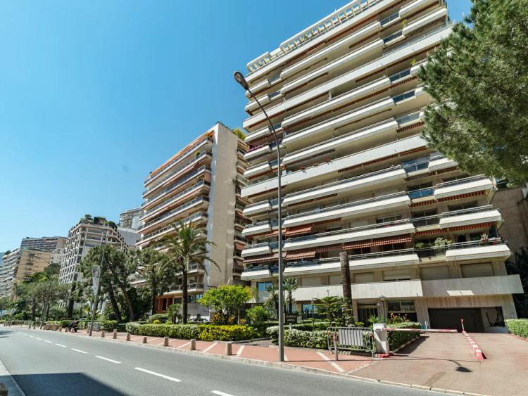 PARKING A VENDRE QUARTIER ST ROMAN