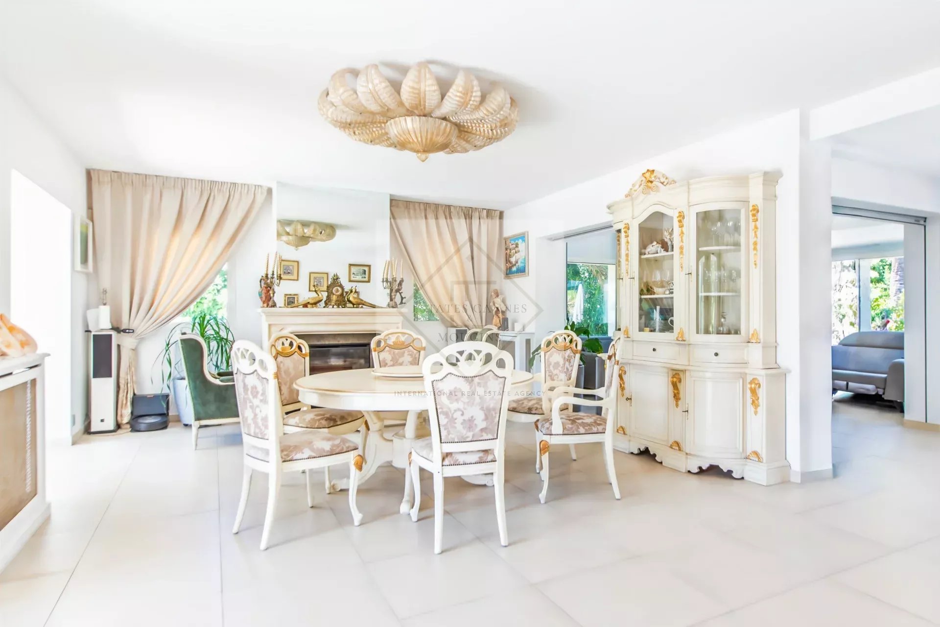 Magnifique villa provençale de charme – Emplacement exceptionnel à Mougins
