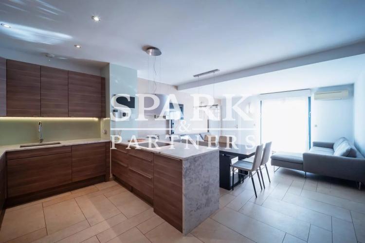 Beausoleil - Superbe appartement 4 pièces - vue imprenable sur la mer