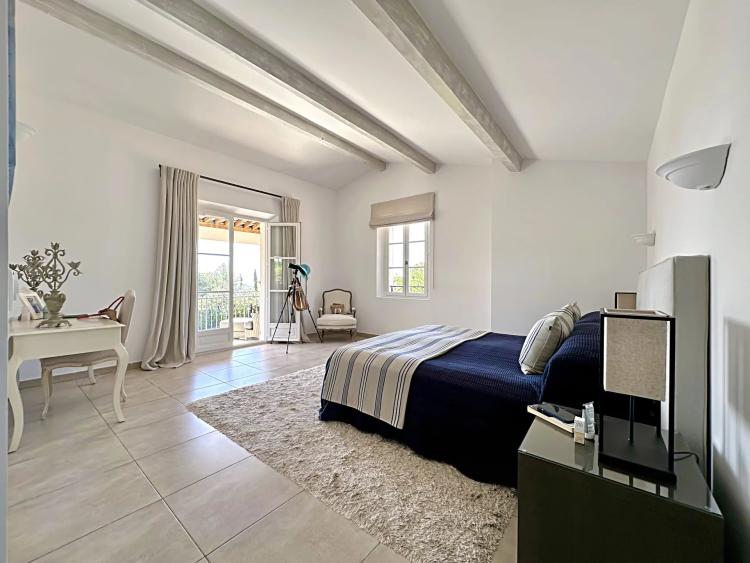 Villa dans un domaine sécurisé à vendre à Grimaud