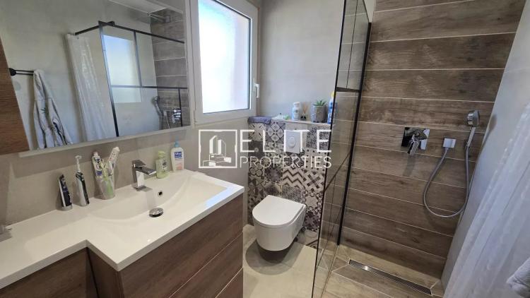 MAISON 7 PIÈCES DE 255 m² – GRASSE