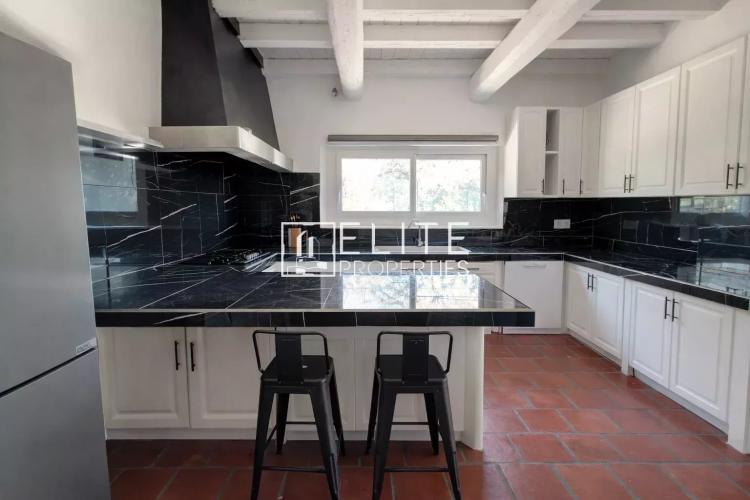LE TIGNET villa 208 m² + piscine vue dégagée sur le lac de Saint Cassien, mer et collines environnantes