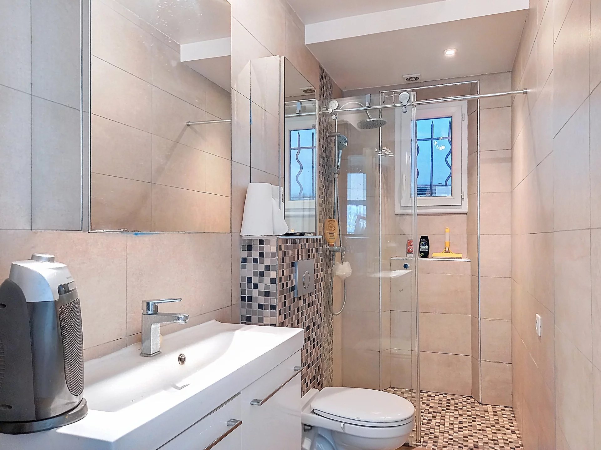 VENTE VILLA 5P VUE MER & PISCINE - CANNES CENTRE