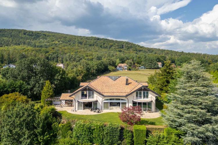 House for sale, District de Nyon (Givrins, Switzerland)