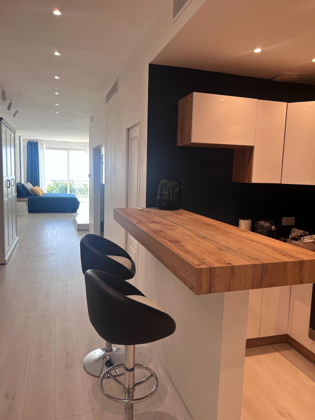 Villa D 'exception Eze vue mer, proche Monaco avec terrain constructible