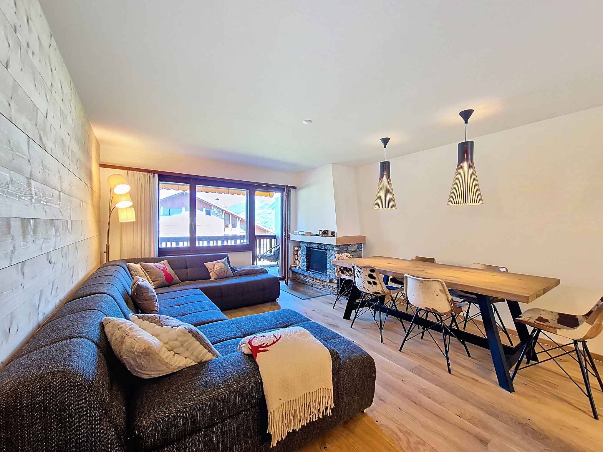 Charmant appartement de 2.5 pièces, rénové