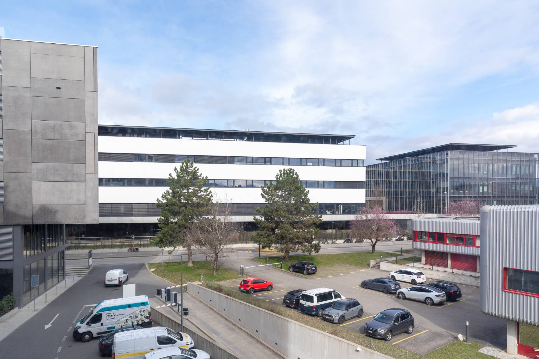 Magnifique surface de 600 m2 au 2ème étage d'un bâtiment moderne