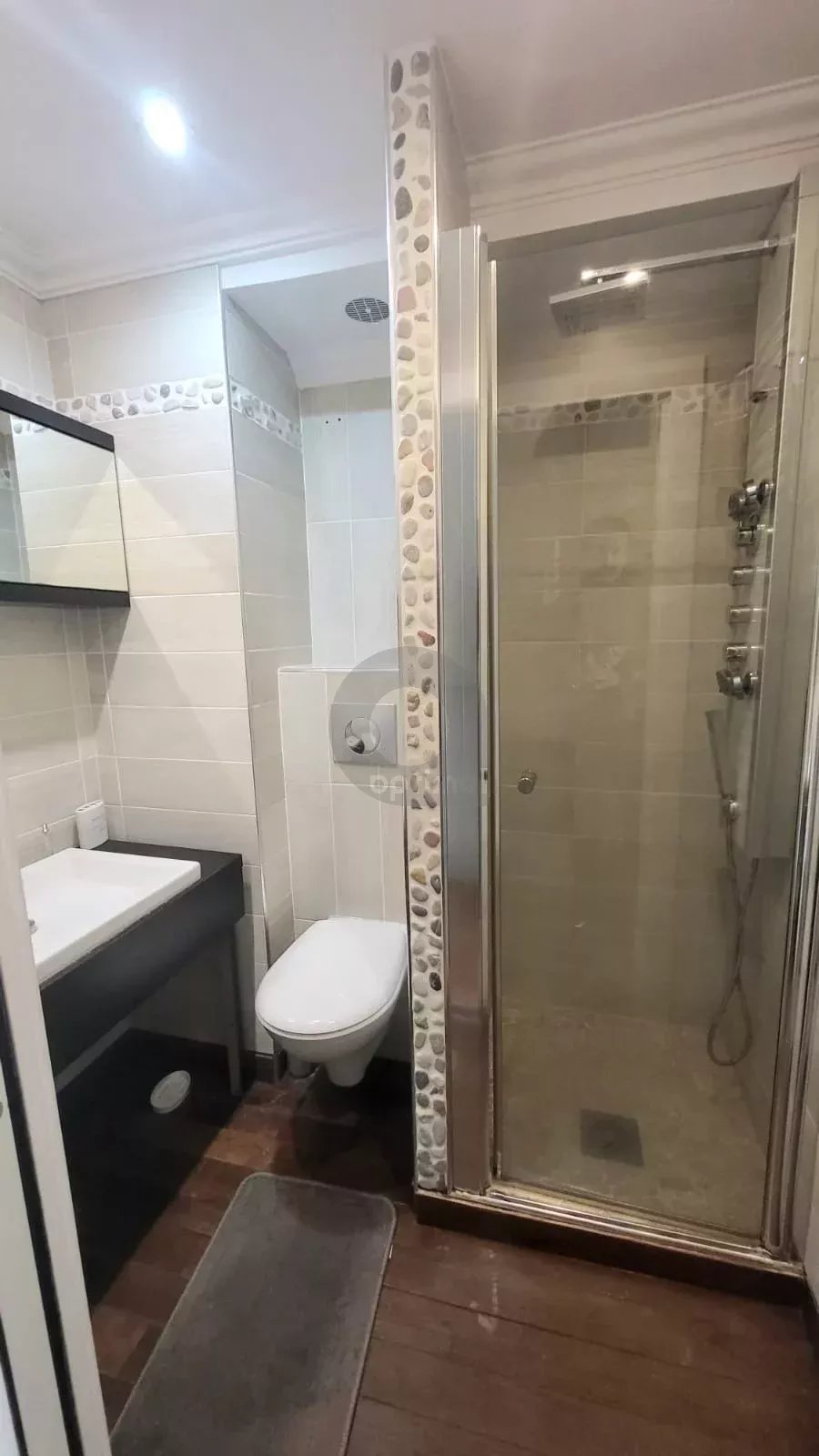 ROQUEBRUNE SECTEUR CABBE - STUDIO TERRASSE VUE MER - PISCINE