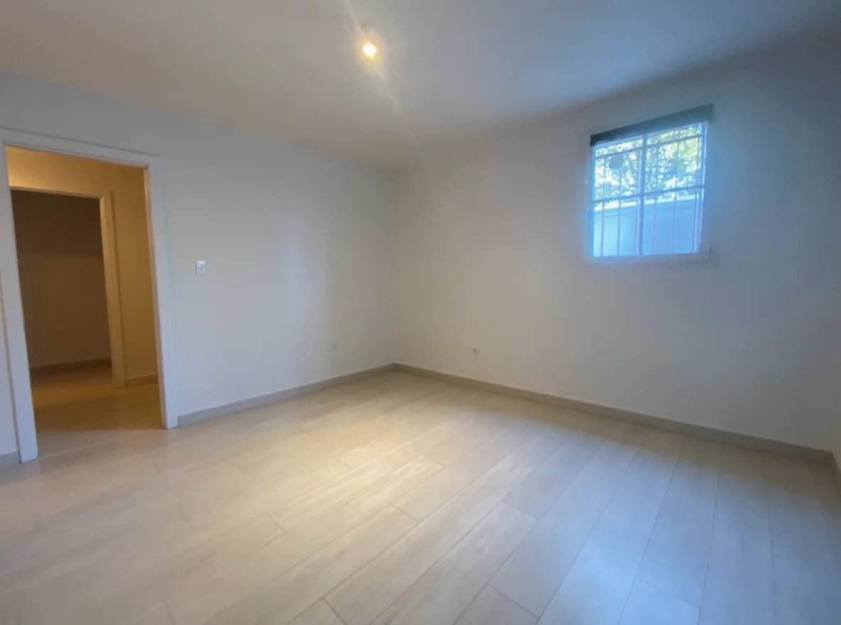 VIDAUBAN  BELLE VILLA 2 APPARTEMENTS 136M2 PRES DU CENTRE