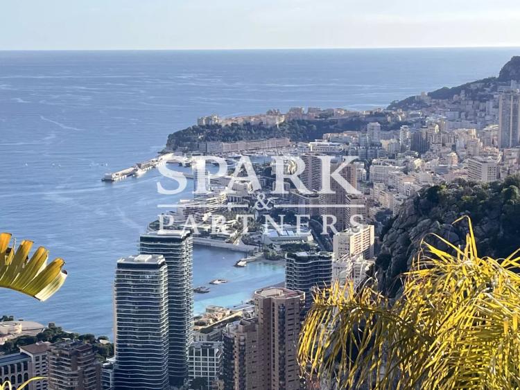 Roquebrune-Cap-Martin - Villa avec vue panoramique sur la mer