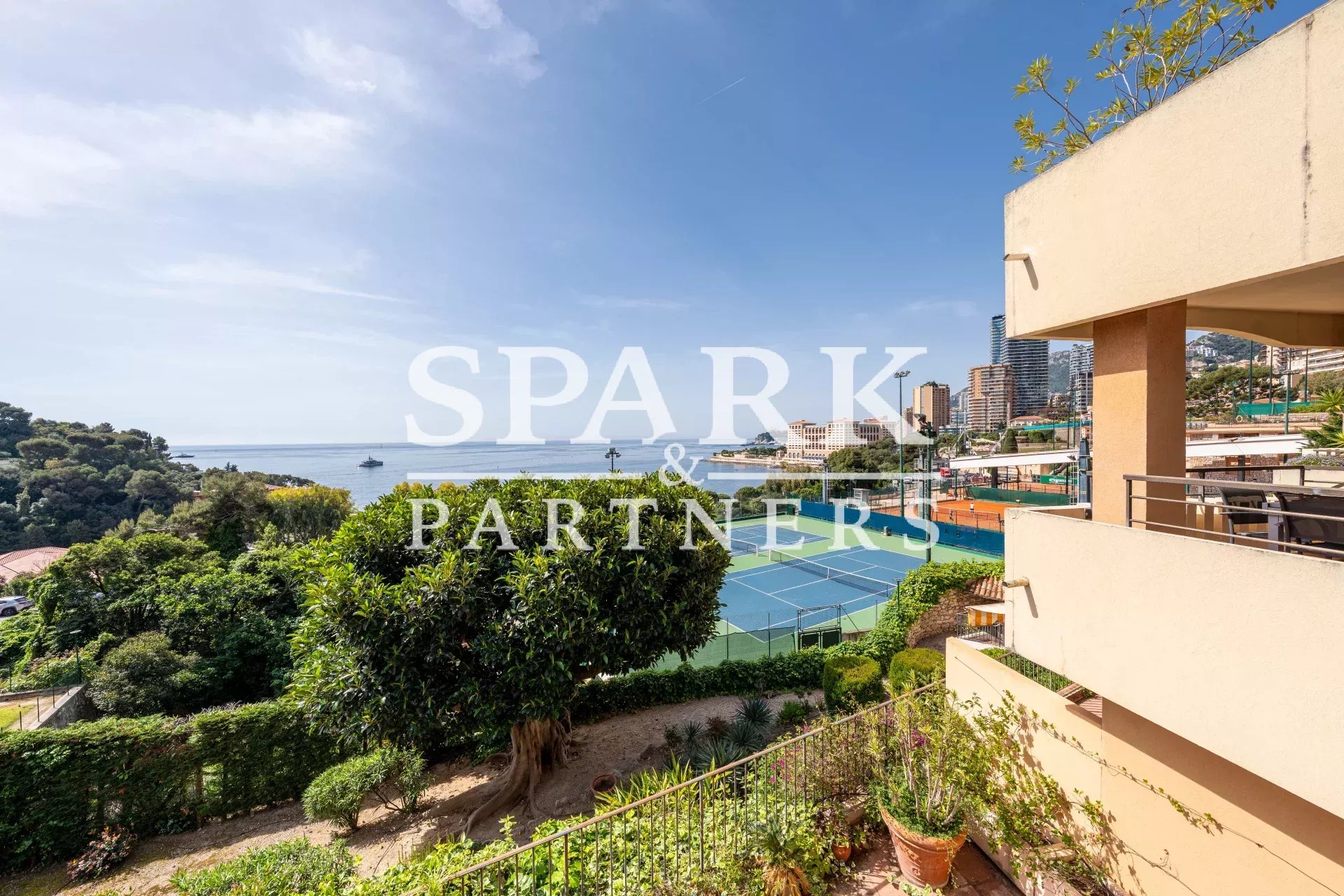 Roquebrune-Cap-Martin - La Vigie - Appartement dans un domaine privé