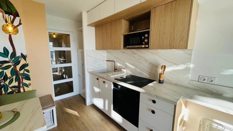 SOUS OFFRE Agay Cap Esterel superbe appartement entièrement rénové, vue mer panoramique