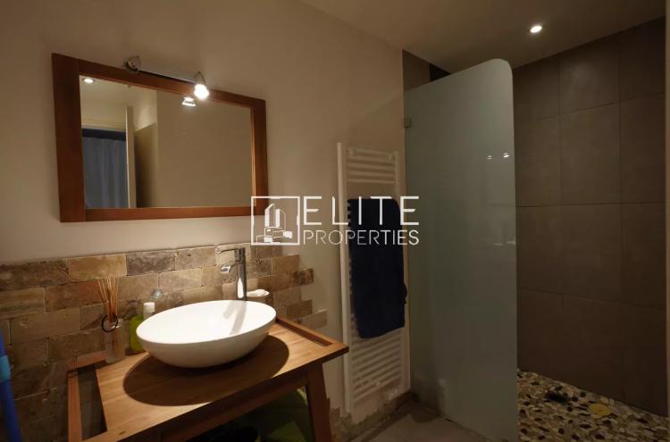 VILLA 8 PIÈCES DE 200 m² + PISCINE MOUANS-SARTOUX