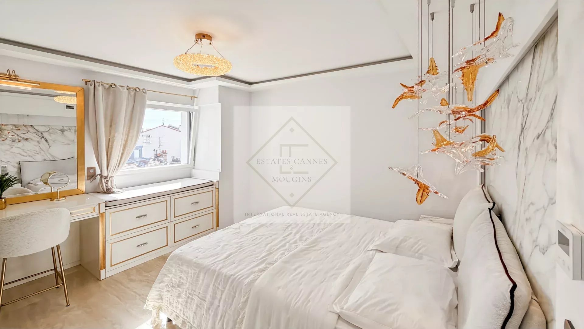 Bien rare — Appartement rénové proche du Palais des Festivals
