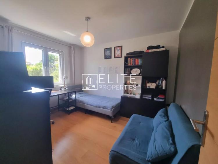 À VENDRE – Maison 5 pièces de plain-pied avec piscine – secteur calme et recherché