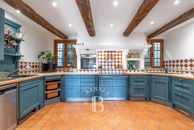 Grasse - Bastide du 18ème siècle vue mer - 8 chambres dont appartement indépendant