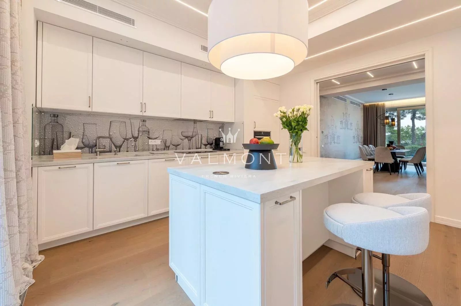Villa moderne avec vue mer magnifique