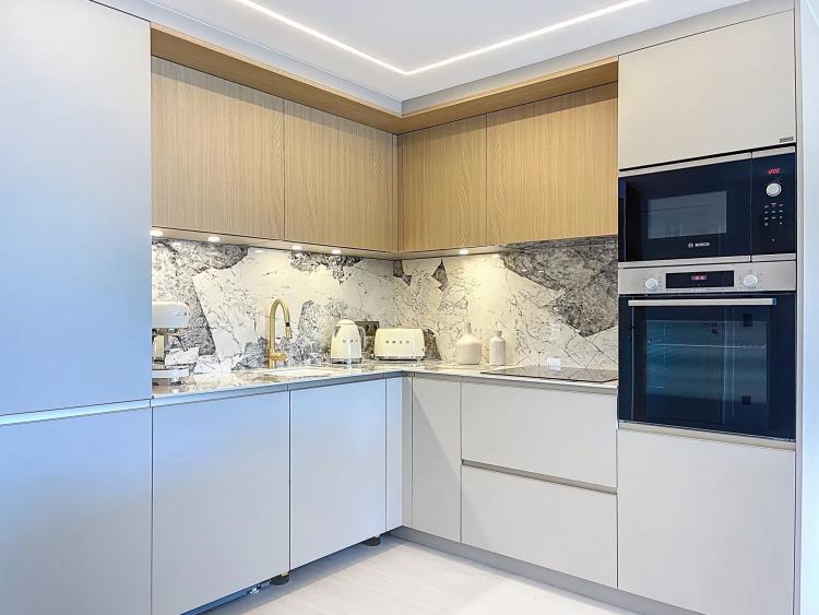 APPARTEMENT 4 PIECES  - CANNES PALM BEACH - VUE MER