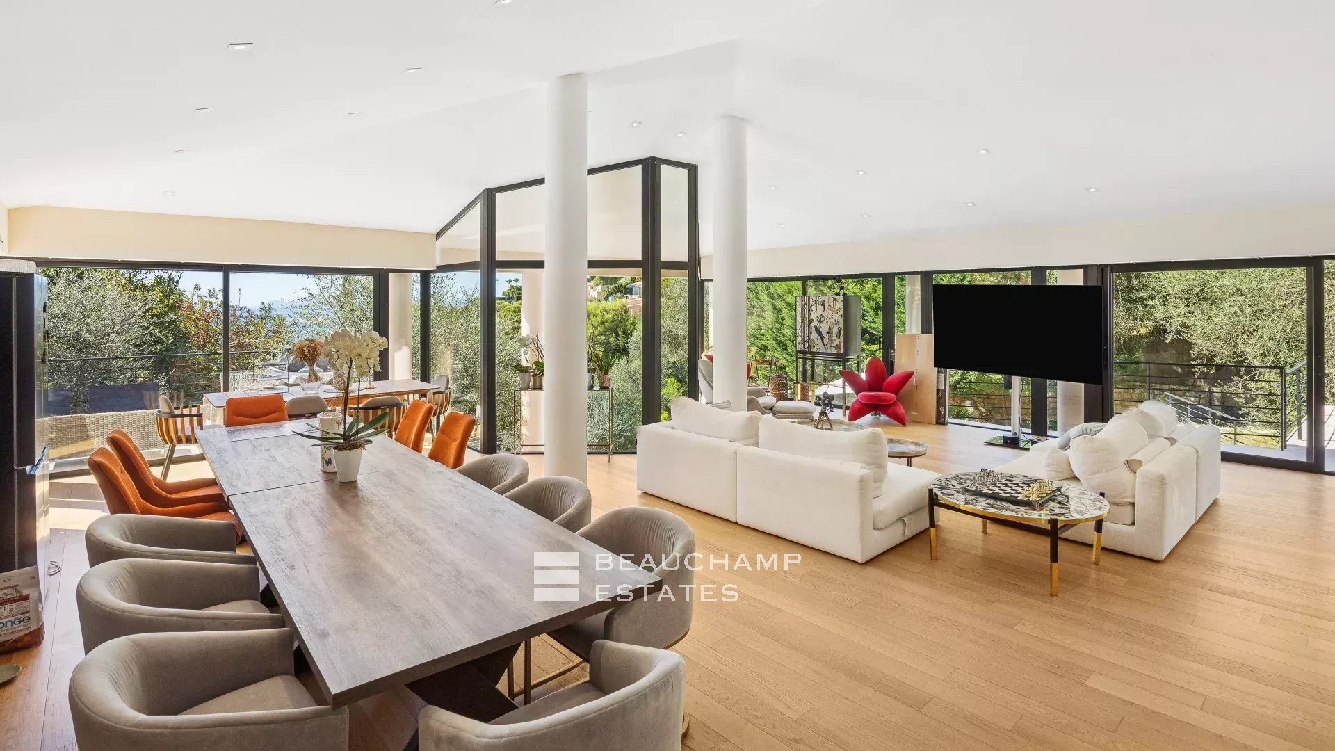 Exclusivité - Villa moderne dans un Domaine privé - Villefranche-sur-mer