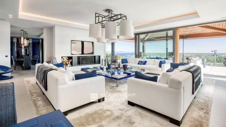 Villa d'exception proche du villa de Saint-Tropez avec prestations de grand luxe