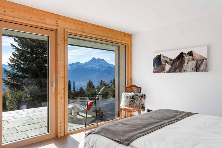 Chalet d'exception avec ascenseur privatif et vue imprenable