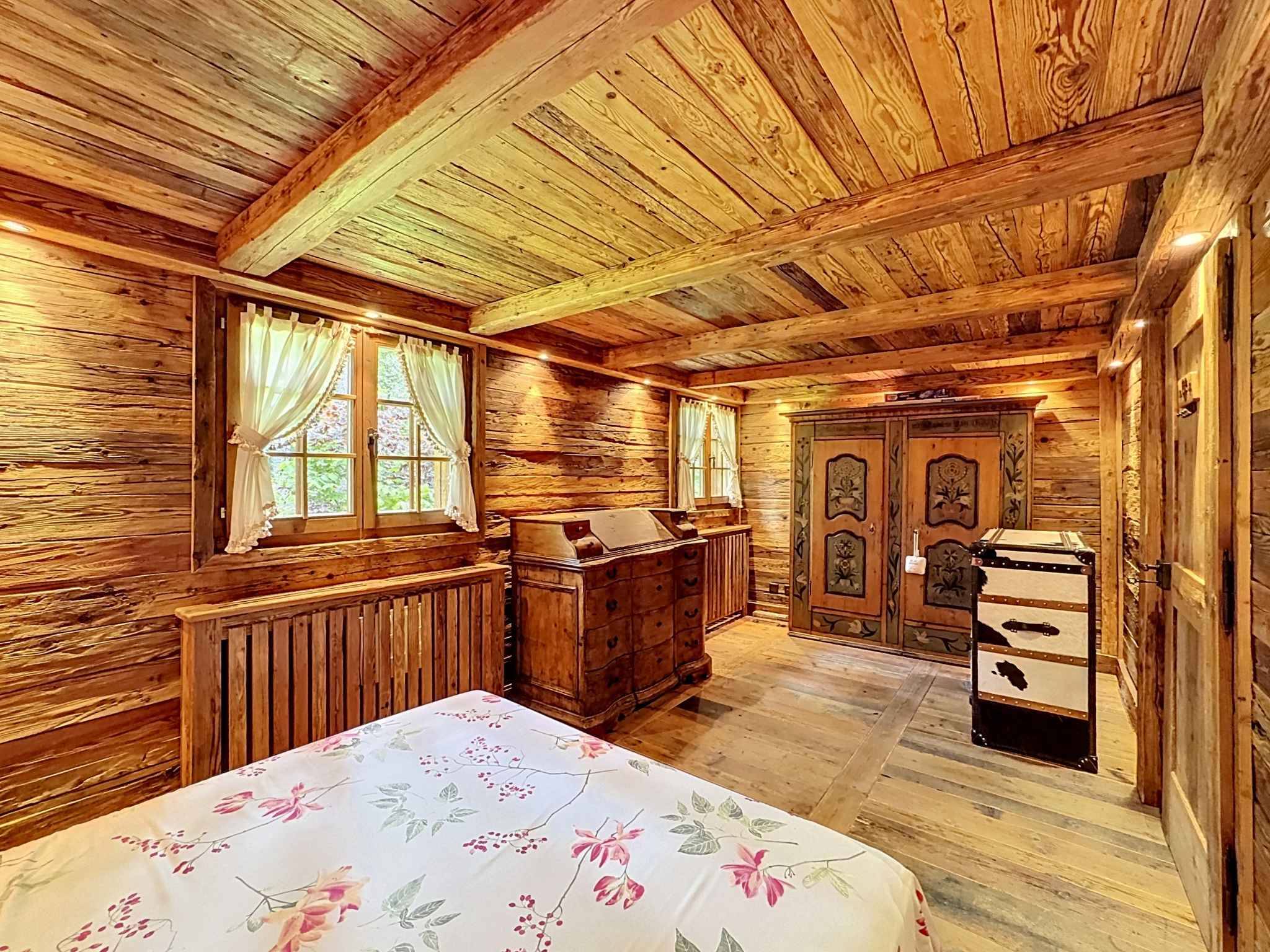 Splendide chalet avec son mazot sur une magnifique parcelle