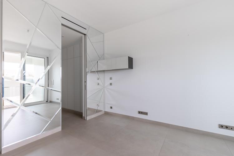MAGNIFIQUE 2 PIECES EN DUPLEX