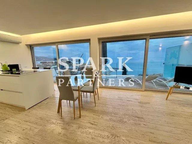 Cap d'Ail - Appartement 2 pièces avec une vue imprenable sur la mer et piscine
