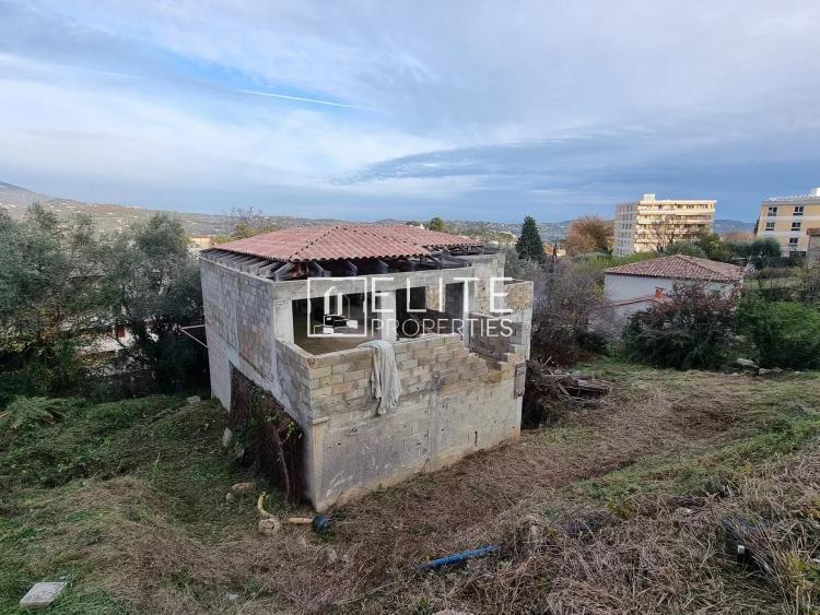 MAISON A TERMINER 162m² GRASSE