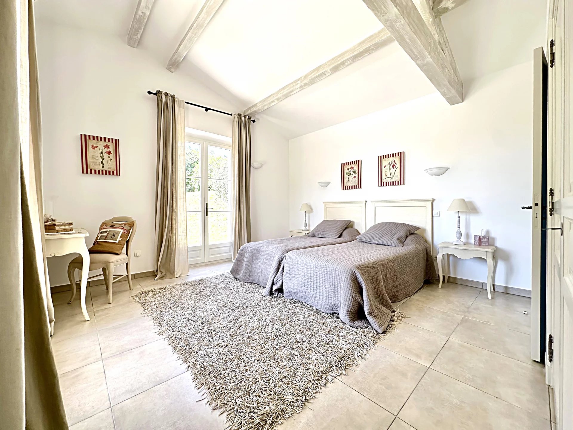 Villa dans un domaine sécurisé à vendre à Grimaud