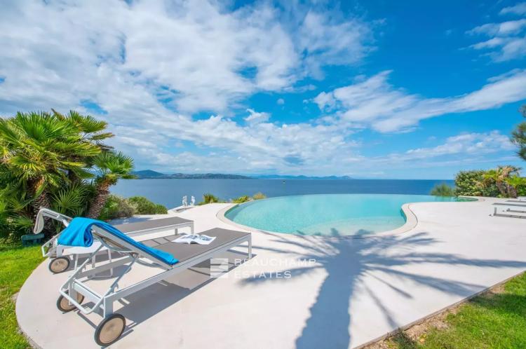 Propriété provençale de luxe dans un domaine privilégié de Saint-Tropez
