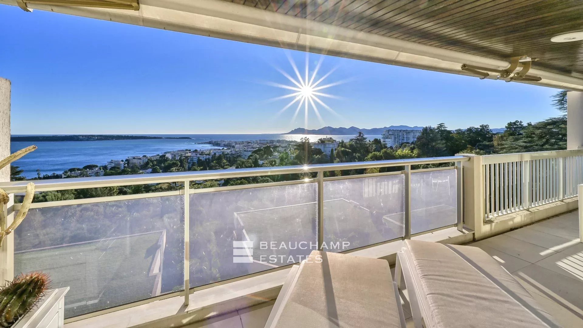 appartement avec vue mer panoramique - 3 chambres - cannes californie