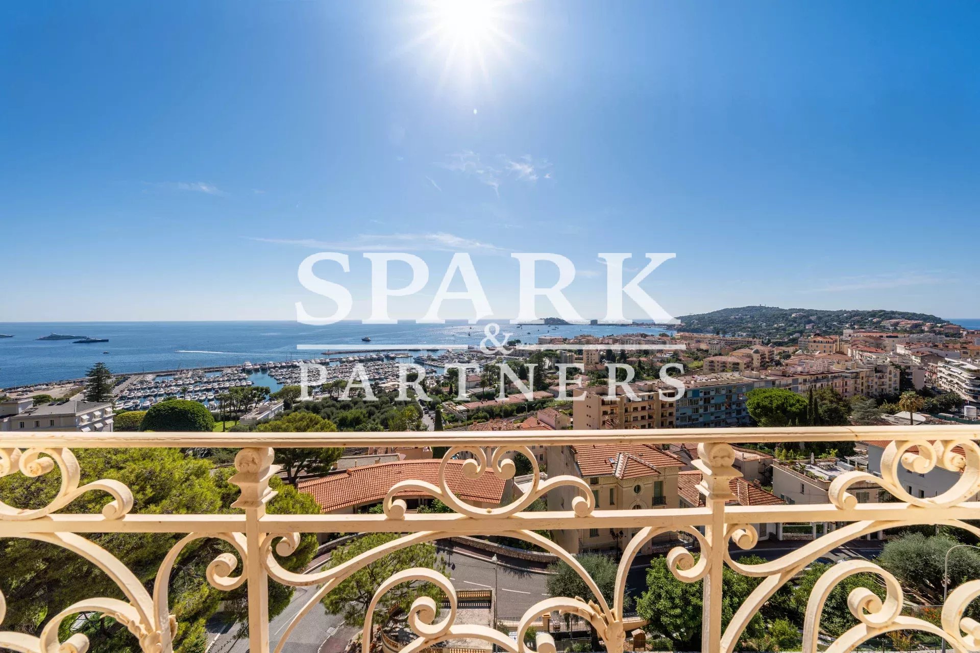 Beaulieu-sur-Mer - Spacieux et lumineux appartement de 3 pièces