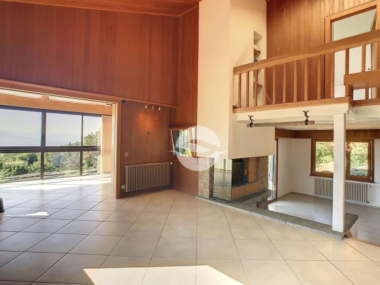 Maison de charme vue Alpes et lac avec studio indépendant
