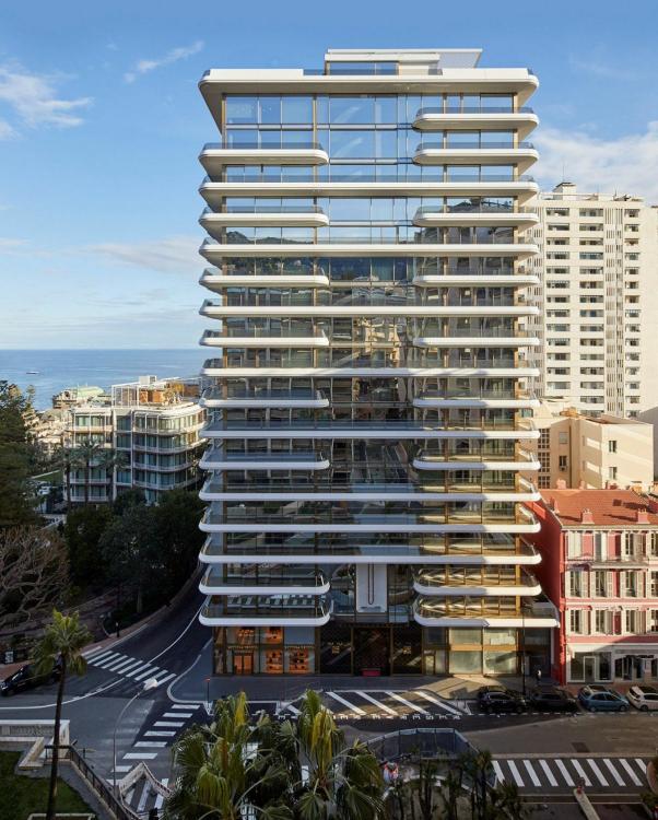 SUBLIME LOCAL AU COEUR DE MONACO