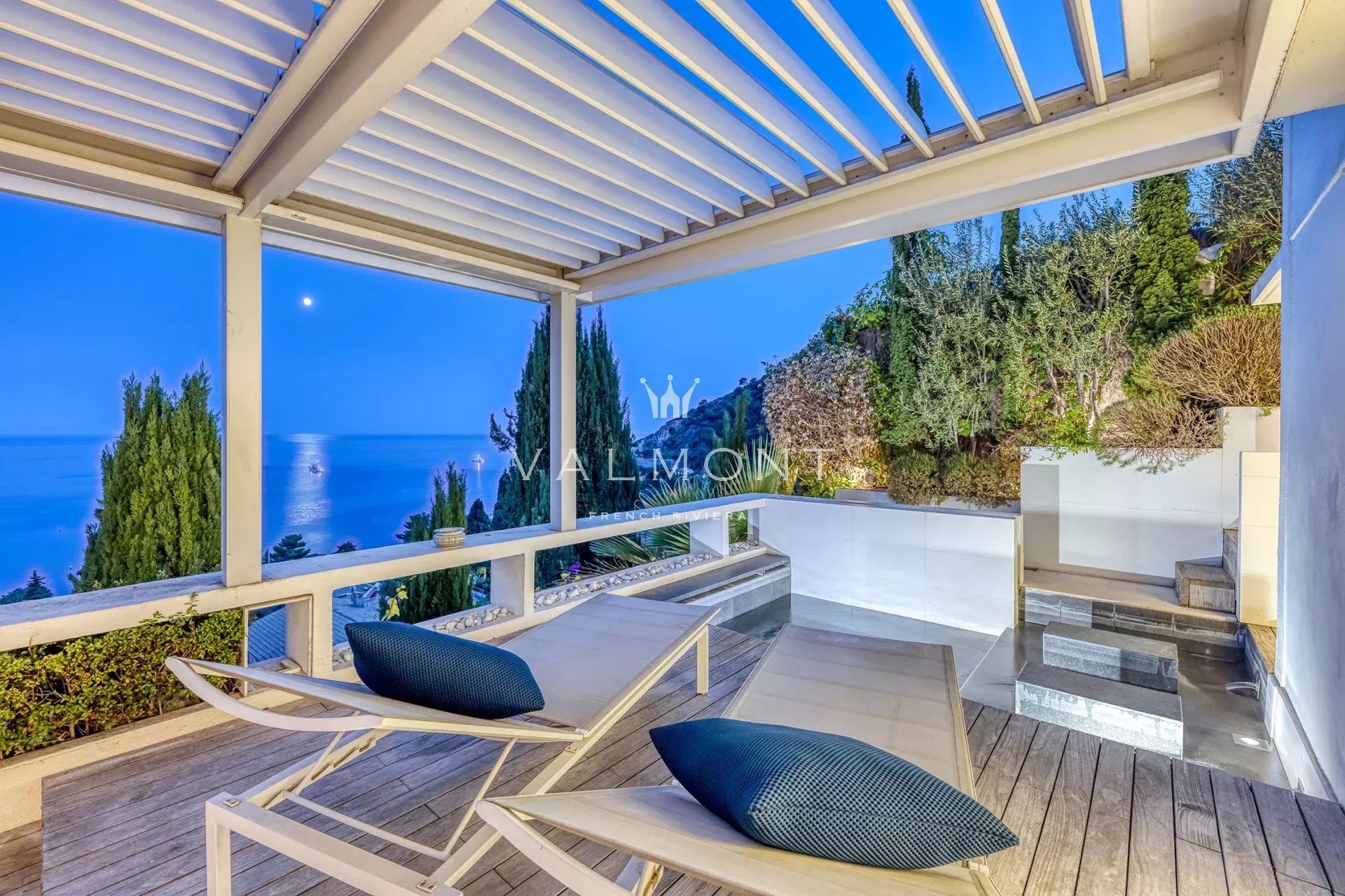 Belle villa avec vue mer panoramique