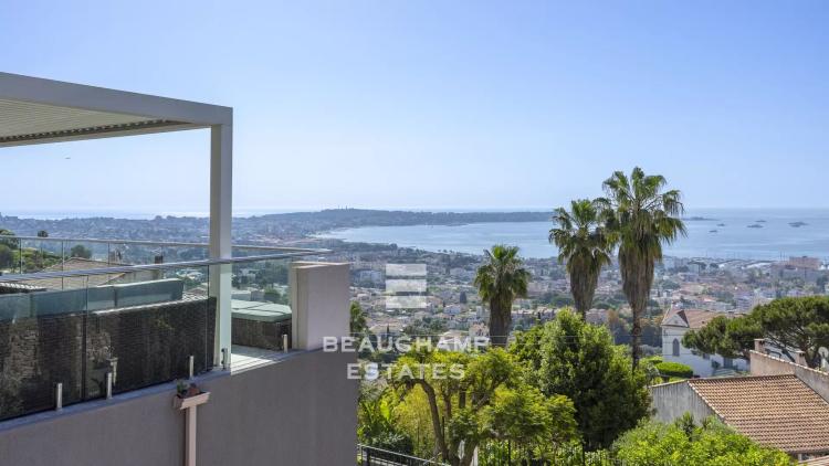 Exclusivité - Villa moderne 5 chambres avec vue mer panoramique - Golfe Juan