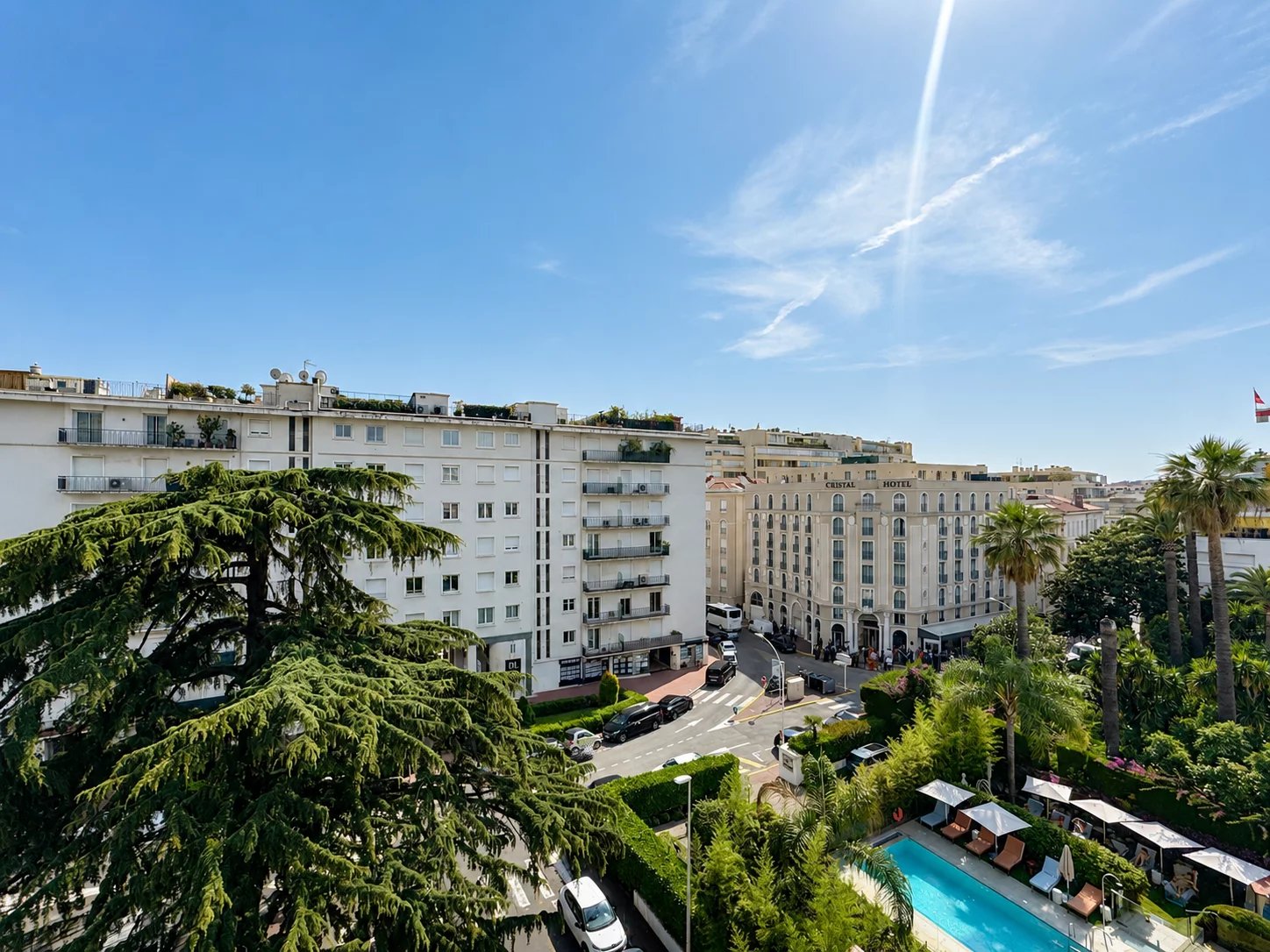 APPARTEMENT T3 AVEC GRANDE TERRASSE D'ANGLE BANANE